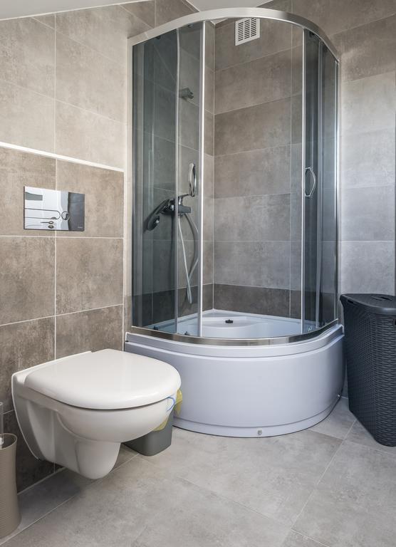 Na Fali Apartament W Karwi Karwia Esterno foto